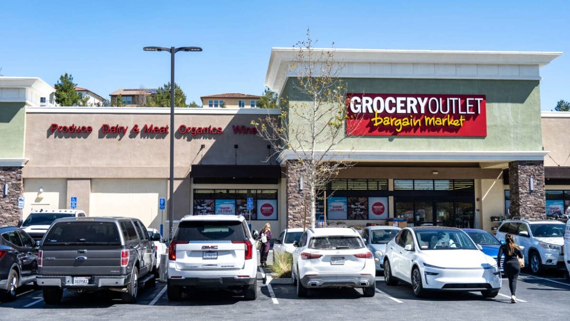 Discount grocery chain closes 12 stores after expanding too fast